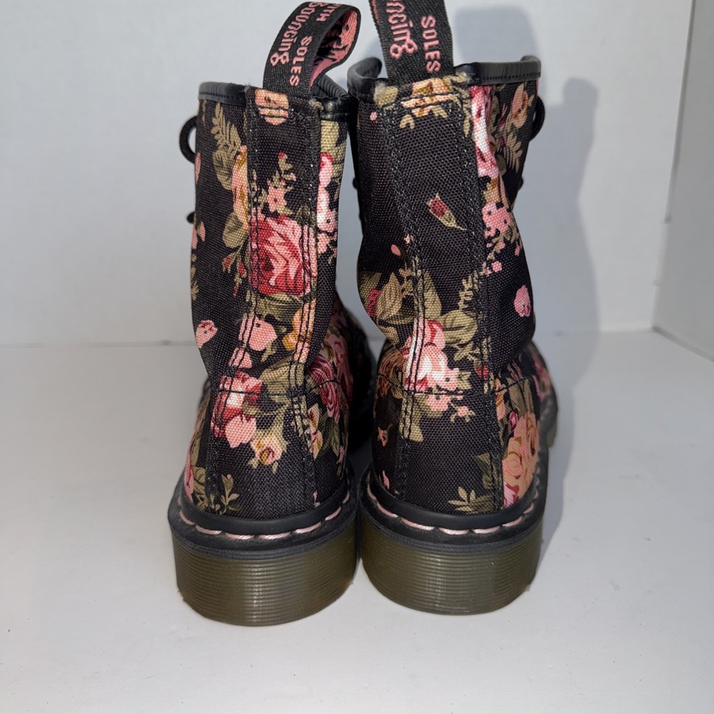 Dr. Martens 11821 Victoria Flowers Floral Canvas Boots Women's Size 7 - Picture 4 of 6